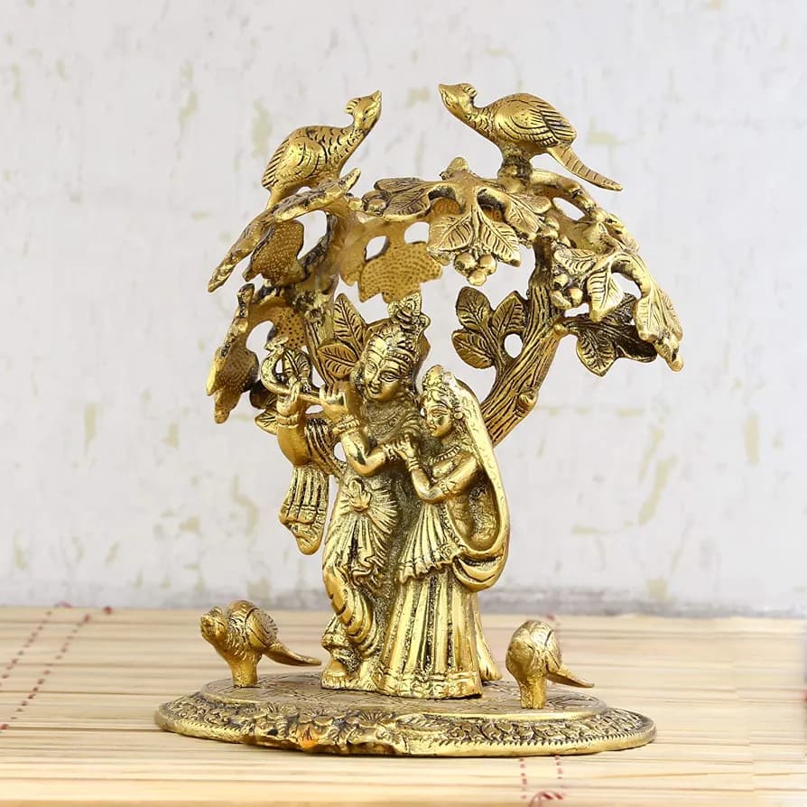 R.K. Tree Metal Showpiece